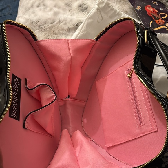 ‘Hell Here’ Backstitch Bruja Purse - Picture 3 of 13